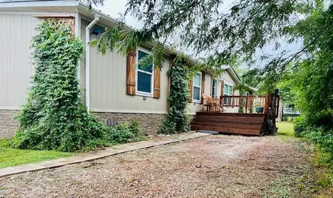 5728 County Road 1091, Celeste, TX 75423