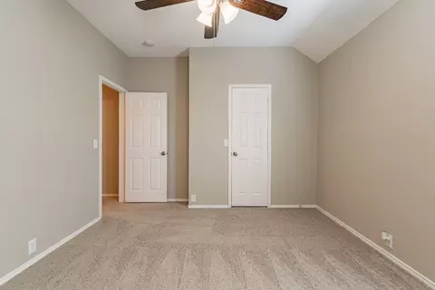 308 Madisson Dr, Euless, TX 76039 photo 16