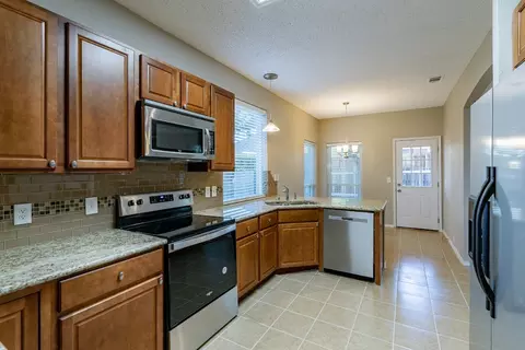 308 Madisson Dr, Euless, TX 76039 photo 5