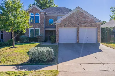 308 Madisson Dr, Euless, TX 76039