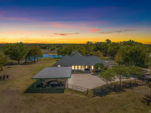 365 Lcr 465, Mexia, TX 76667