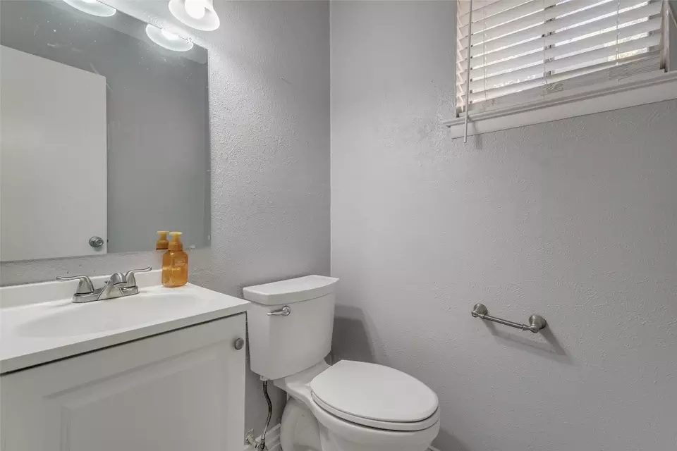  1501 Avenue C, Denton, TX 76205 photo 13