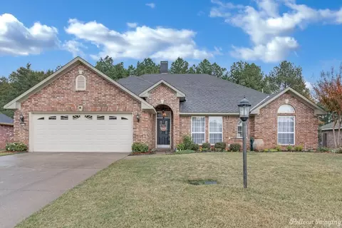 8210 Myrtlewood Rd, Greenwood, LA 71033