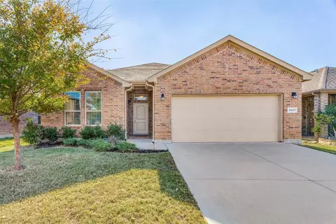 5037 Hayseed Dr, Fort Worth, TX 76179
