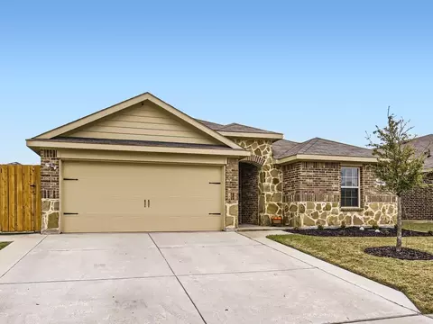 3350 Everly Dr, Fate, TX 75189