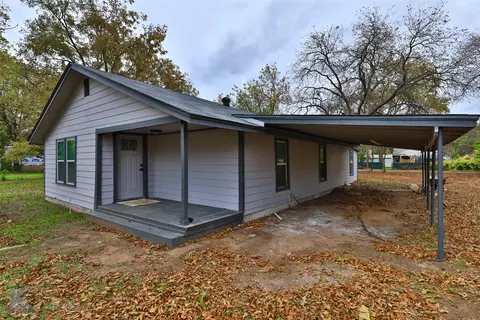 209 Ash St, Clyde, TX 79510