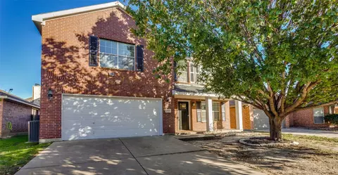 10716 Irish Glen Trl, Haslet, TX 76052