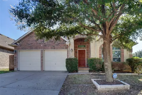 3900 Hollow Lake Rd, Roanoke, TX 76262