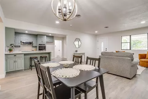 4516 Highland Lake Dr, Lake Worth, TX 76135