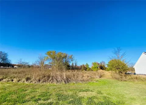 Tbd 311 Helena Drive, Powderly, TX 75473