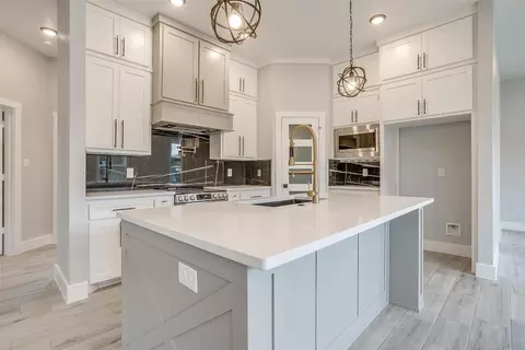 7103 Gillis Johnson St, Fort Worth, TX 76179