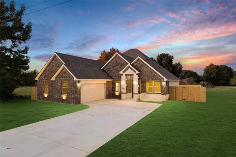 19226 Buddy Ruth Rd, Trinidad, TX 75163