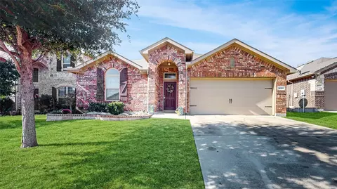 14329 Mariposa Lily Ln, Haslet, TX 76052