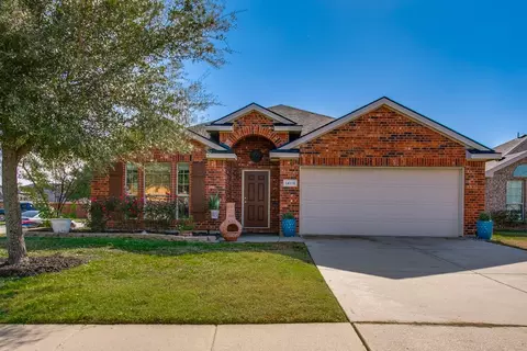14116 Pioneer Bluffs Rd, Balch Springs, TX 75181