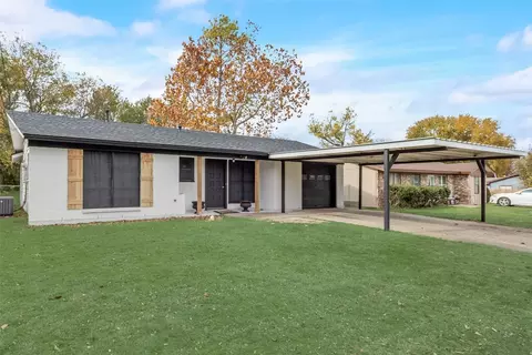 2122 N Duke Dr, Sherman, TX 75090