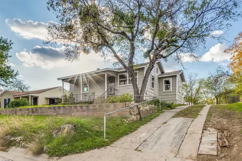 1713 Montrose Dr, River Oaks, TX 76114