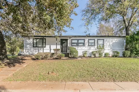 628 Buena Vista Dr, Hurst, TX 76053