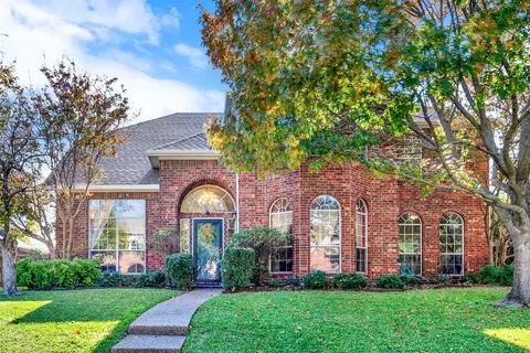 5704 Baskerville Dr, Richardson, TX 75082
