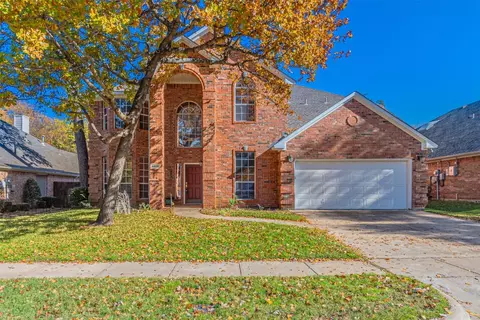 6605 Forest Park Dr, Arlington, TX 76001