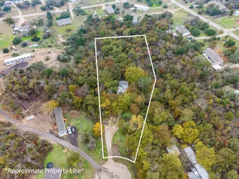 438 Hilltop Meadows Ct, Springtown, TX 76082