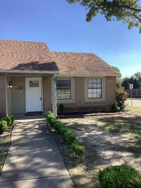 9416 Sugarberry Rd, Dallas, TX 75249