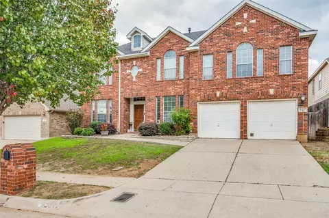 5517 Dunn Hill Dr, Fort Worth, TX 76137