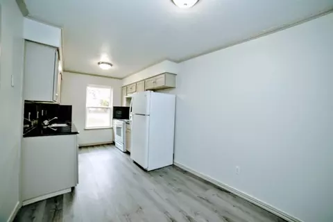 2206 Statler Dr, Carrollton, TX 75007