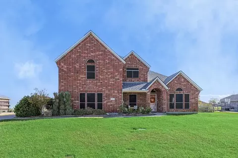 10100 Kildee Trl, Sanger, TX 76266