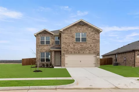 121 Lost Oak Dr, Cleburne, TX 76031