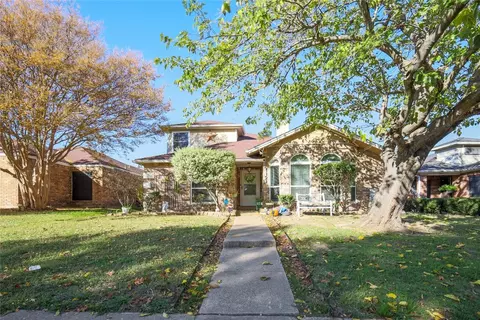 1121 Paintbrush St, Mesquite, TX 75149