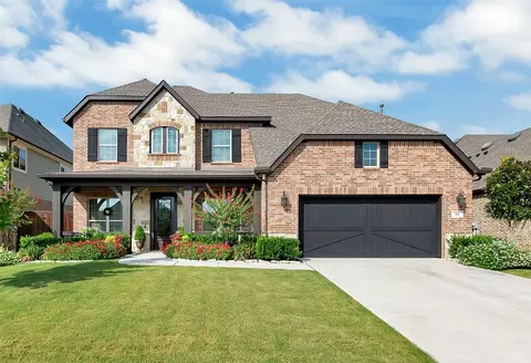 540 Hidden Meadow Dr, Keller, TX 76248