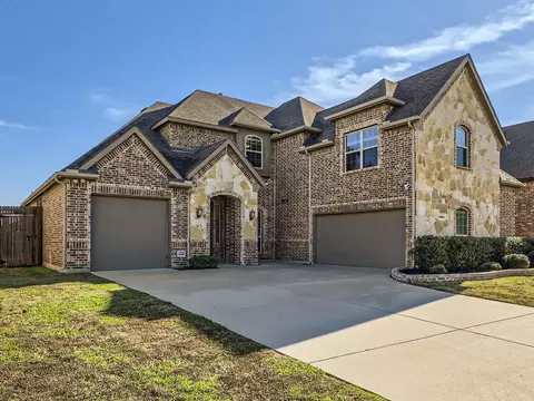 3920 Harlan Dr, Sachse, TX 75048