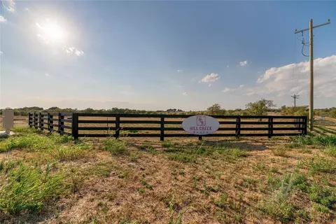 6 Creek Side Ct, Hillsboro, TX 76645