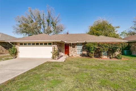 3807 Lillie St, Sachse, TX 75048