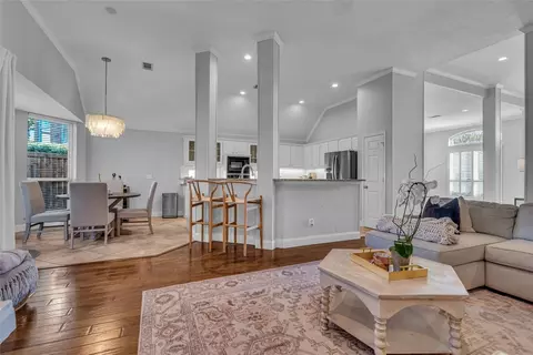 939 Kingwood Cir, Highland Village, TX 75077