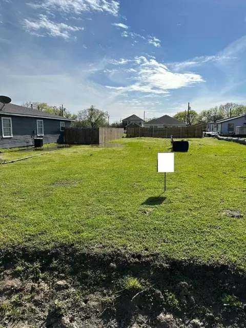25824 Dixon St, Terrell, TX 75160