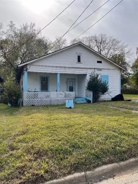 2043 Weinstock St, Shreveport, LA 71103