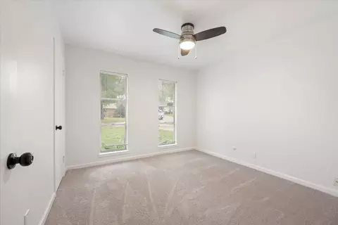603 Pauline St, Euless, TX 76040 photo 16