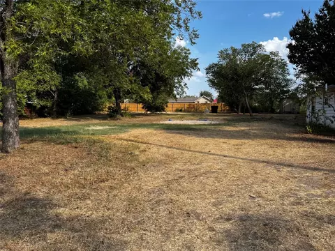 1110 Crothers St, Brownwood, TX 76801