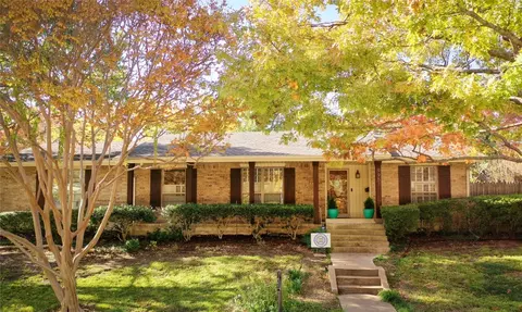 9951 E Lake Highlands Dr, Dallas, TX 75218