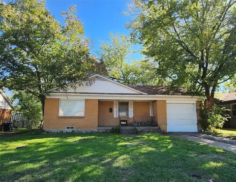 928 E Boyce Ave, Fort Worth, TX 76115