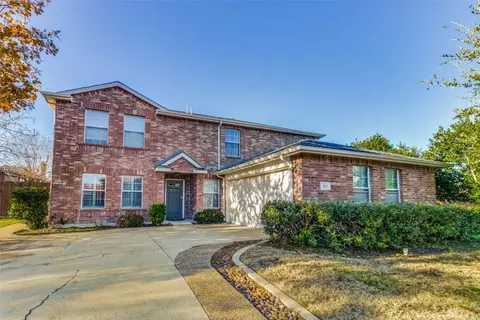 1211 Hampton Dr, Forney, TX 75126