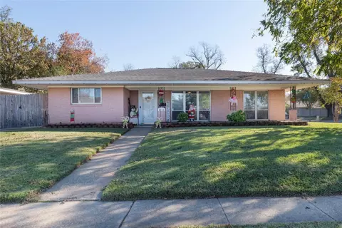 4015 Parkway Dr, Bossier City, LA 71112
