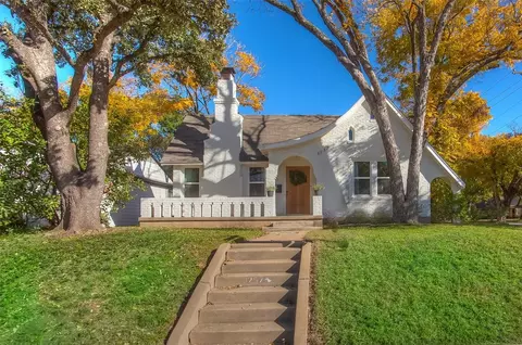 3257 Cockrell Ave, Fort Worth, TX 76109