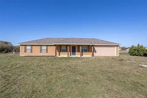 8905 Grazing Ct, Alvarado, TX 76009