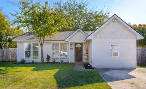 4807 Springsong Ln, Arlington, TX 76017