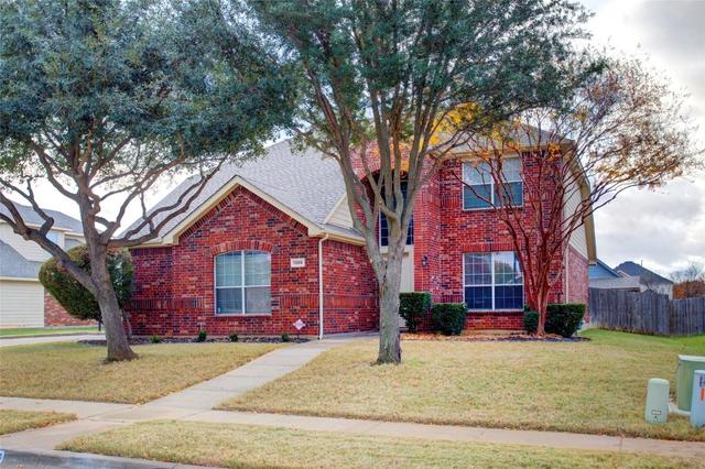 1306 Liverpool Ln, Mansfield, TX 76063
