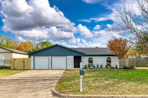 6412 Marlette Ct, North Richland Hills, TX 76182