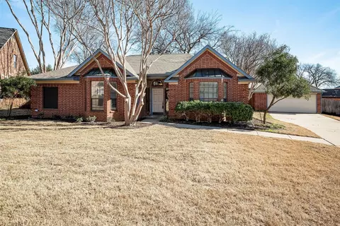 1904 Kings Ct, Flower Mound, TX 75028