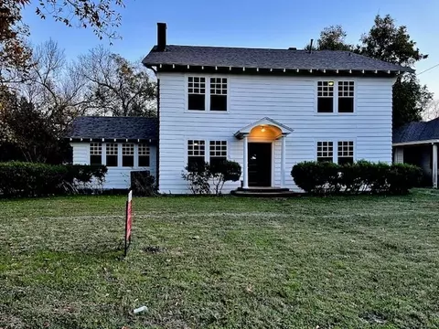 401 W Denton St, Ennis, TX 75119